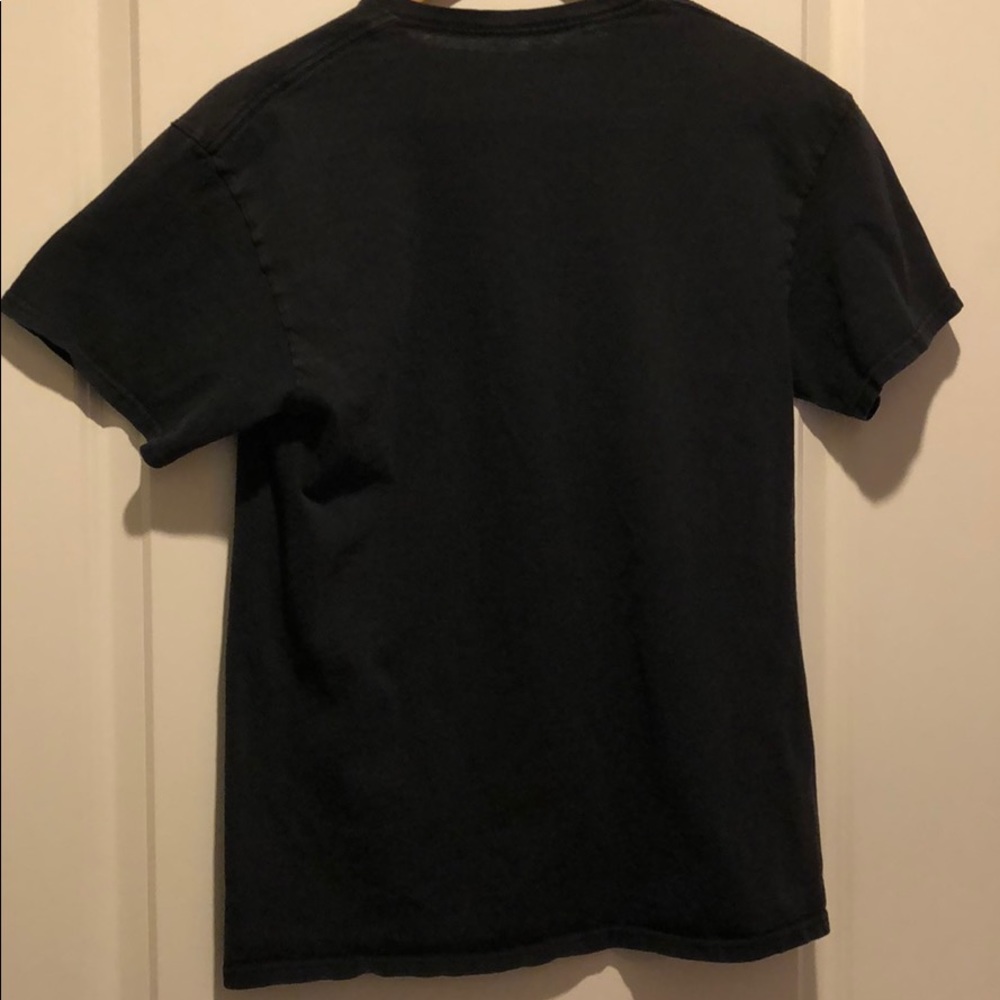 T-Shirt - Picture 7 of 7
